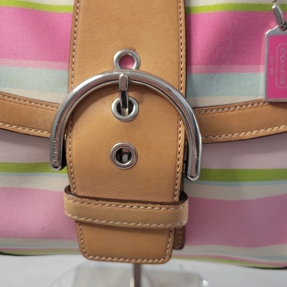 Coach Hamptons Multi Colored Striped Bag with Matching Wristlet EUC - Picture 14 of 17